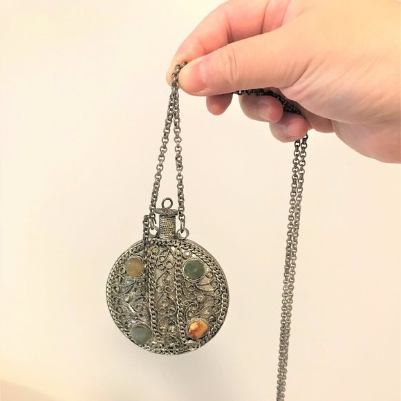 Lot 2pcs Vintage Collectible Chinese Necklaces - Picture 3 of 9